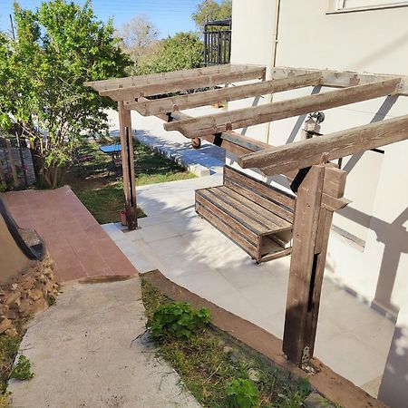 Manos Apartments Kolymvári Eksteriør bilde