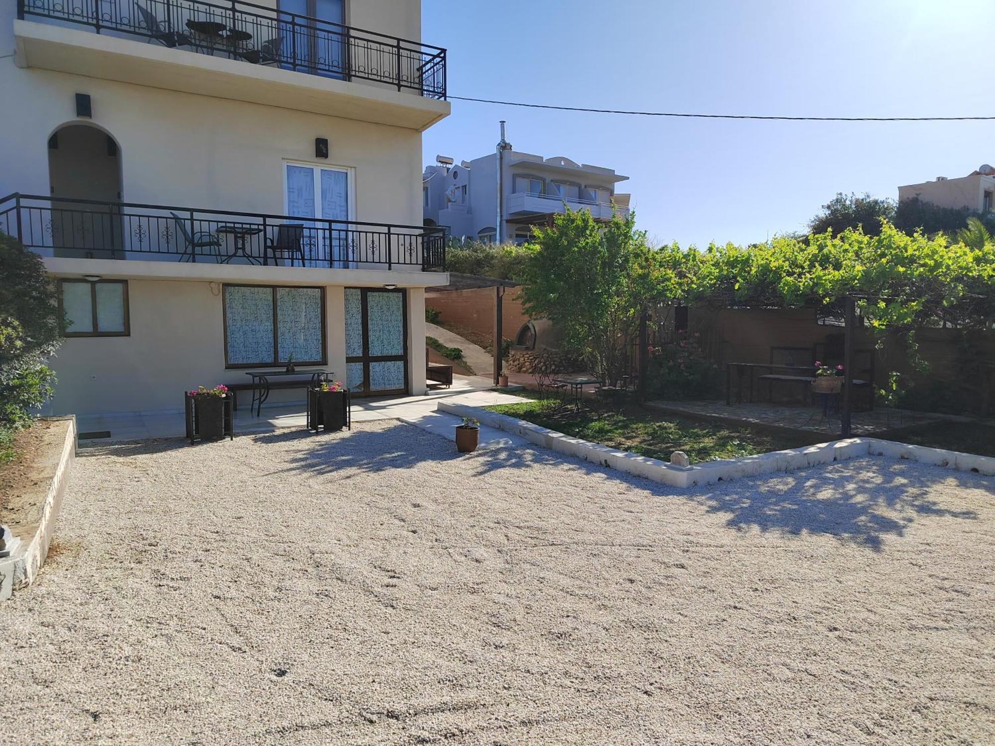 Manos Apartments Kolymvári Eksteriør bilde