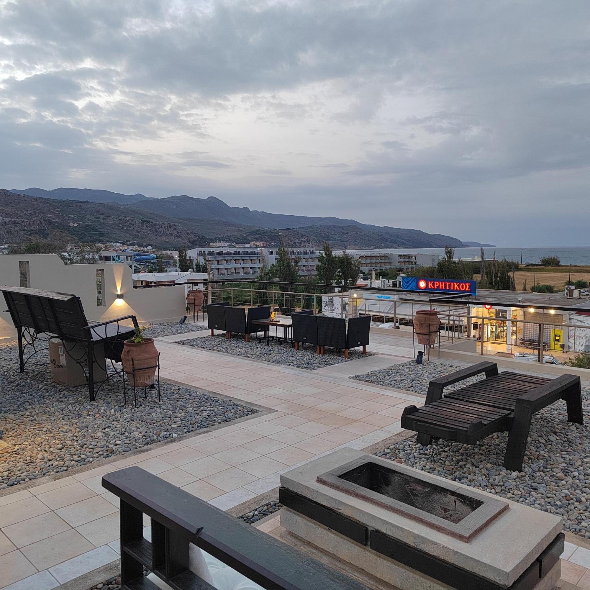 Manos Apartments Kolymvári Eksteriør bilde